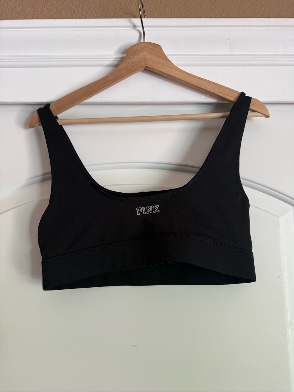 PINK Ultimate Sports Bra NWT - Picture 2 of 6